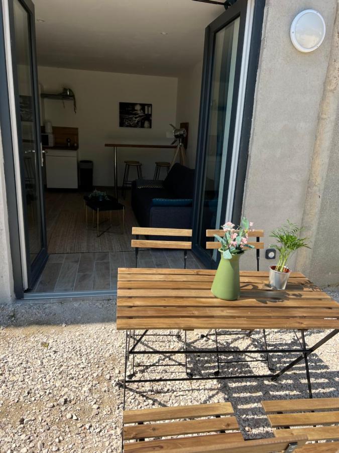 L'Escale De « Nuits » Apartment Bagian luar foto